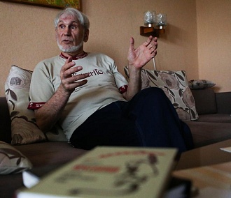 Геннадий Прашкевич: «Меня били больше, чем некоторых диссидентов»