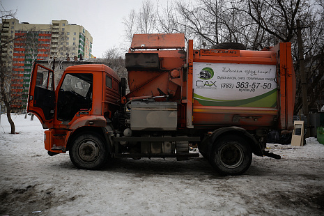 Травников о вывозе мусора: «Не делайте из новосибирцев заложников»