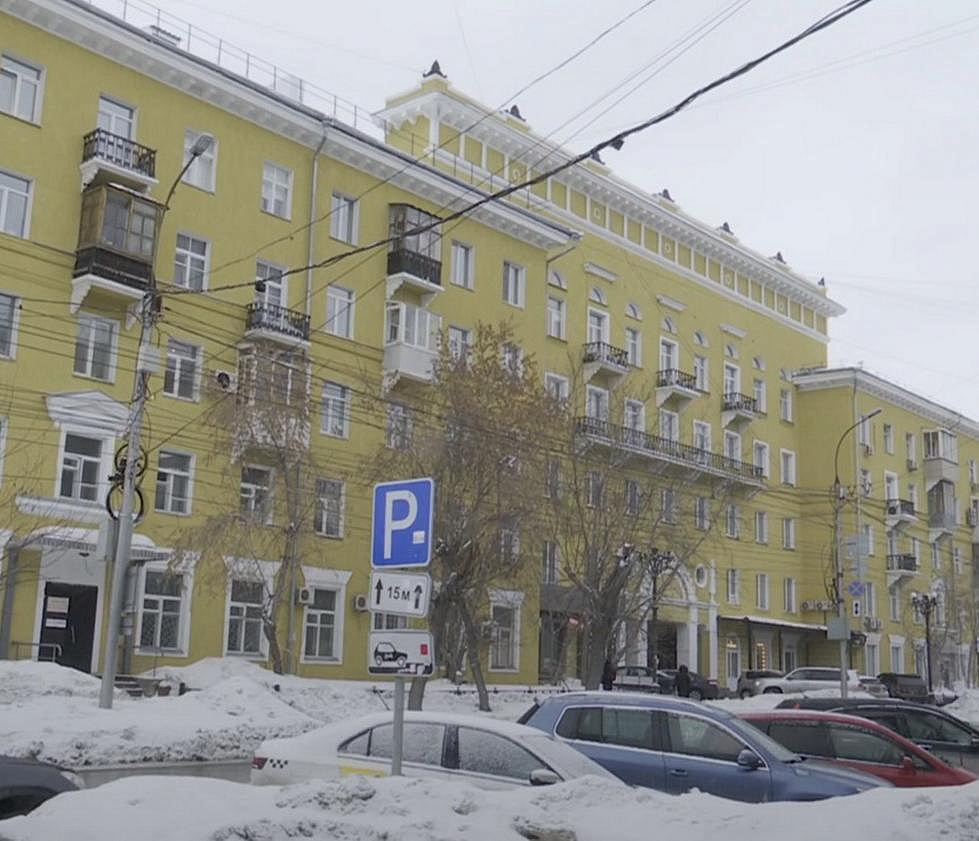 Реконструкцию дома 1940-х годов заканчивают на улице Советской