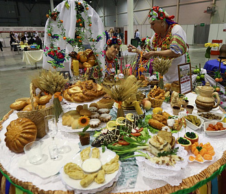 Не оскудеет рука дающего: выставка еды и напитков отрылась в Новосибирске