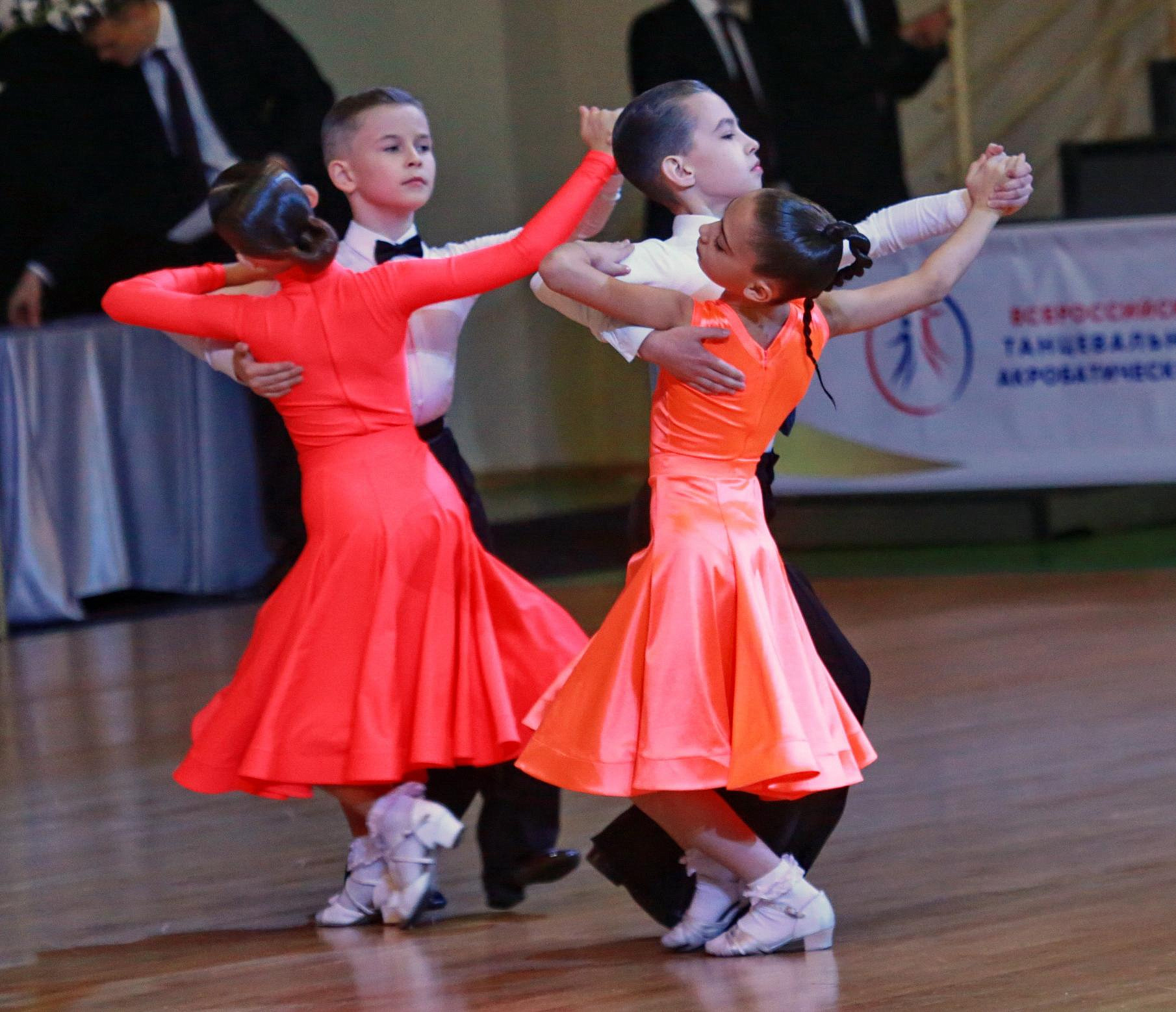 Кубок мэра по танцам закружит 800 пар на паркете в СК «Север»