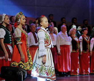 Фестиваль дружбы открыл День народного единства в Новосибирске